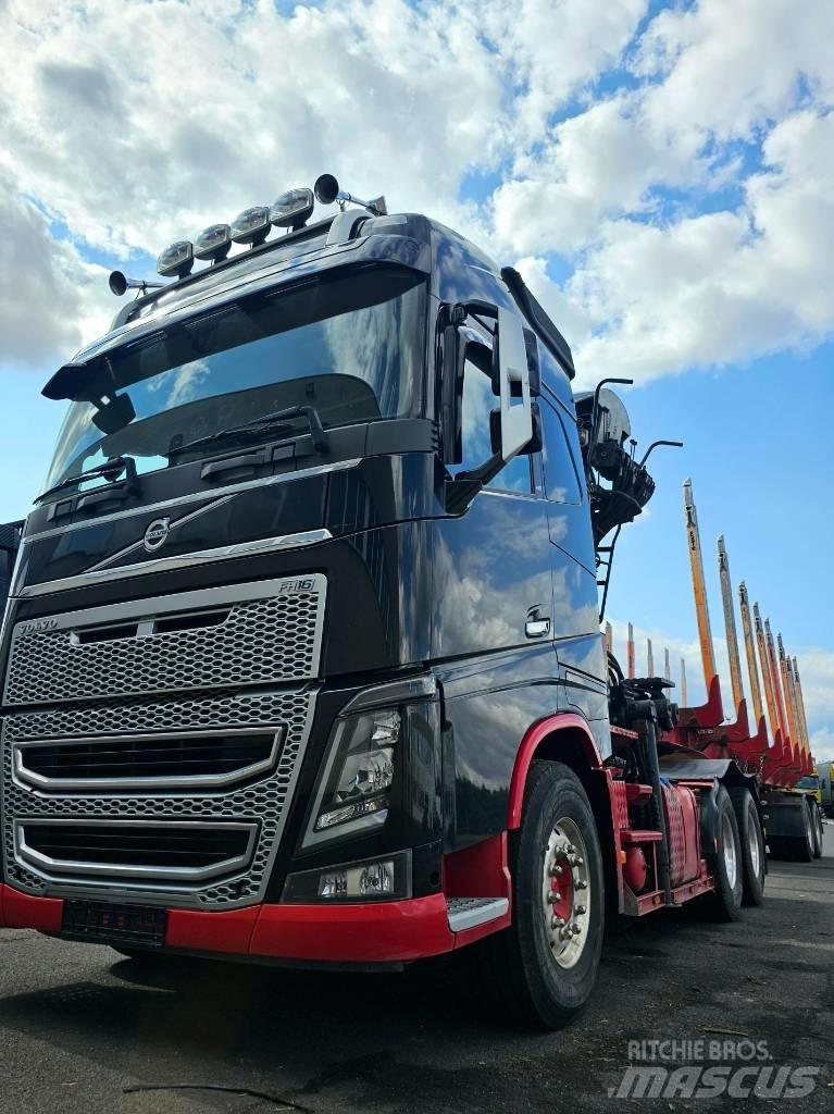 Volvo FH 16 Rönkszállító teherautók