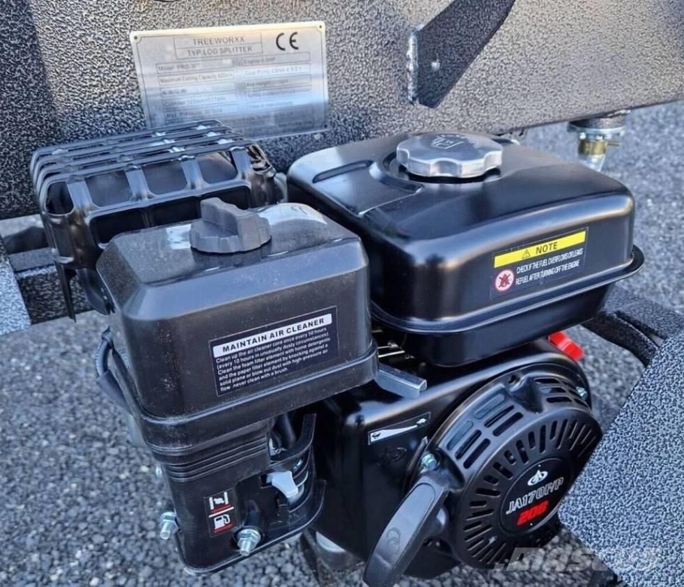  Treeworx 30T Fa hántoló, vágó, aprító