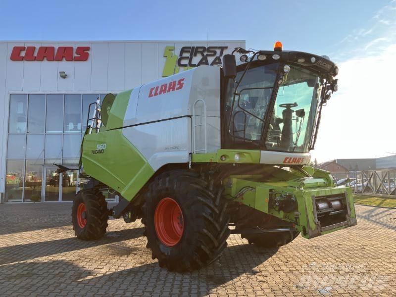 CLAAS TUCANO 560 Kombájnok