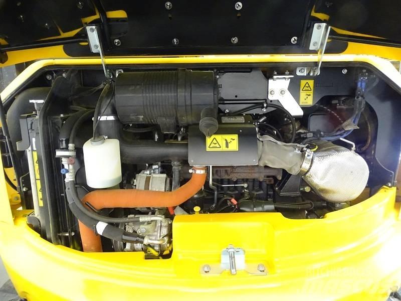 JCB 90 Z-2 Közepes (midi) kotrók 7 t - 12 t