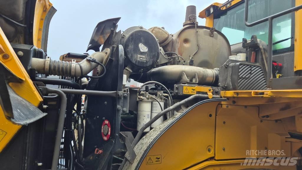 Volvo L 180 H Gumikerekes homlokrakodók