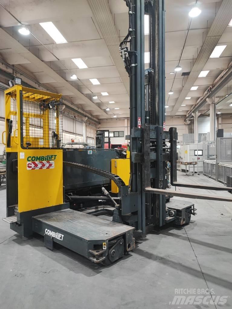 Combilift C4500GTE Tolóoszlopos targonca