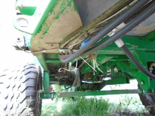 McHale 991 B E Göngyölő gépek