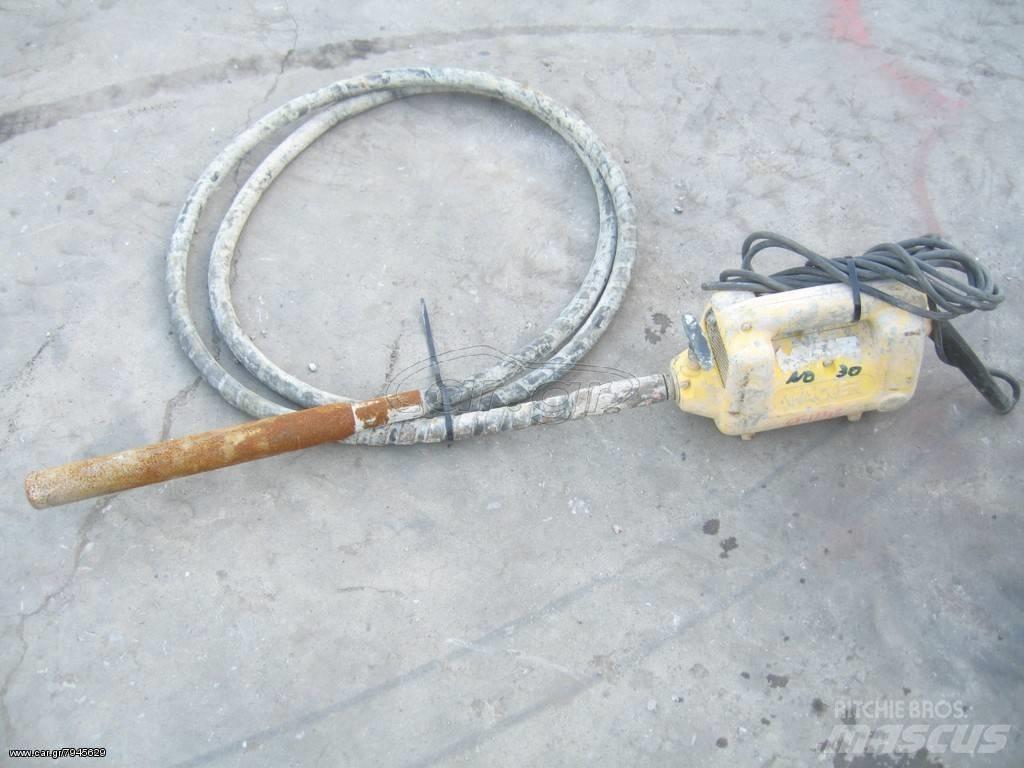 Wacker 220 VOL Vibrátorok