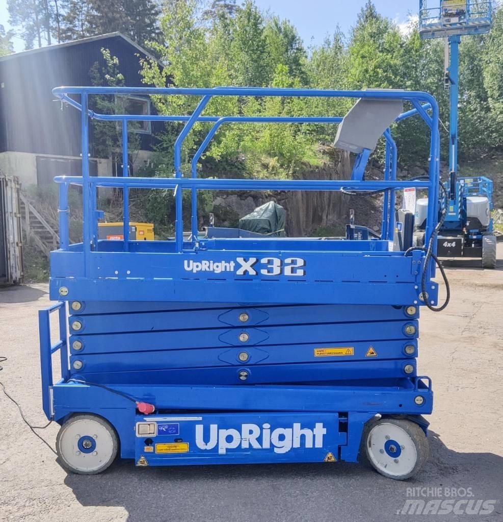 UpRight X32N Ollós emelők