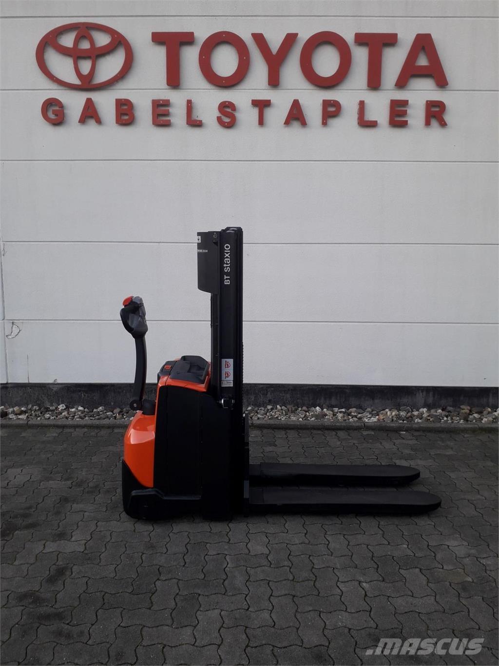 Toyota SWE120 Elektromos gyalogkíséretű targoncák