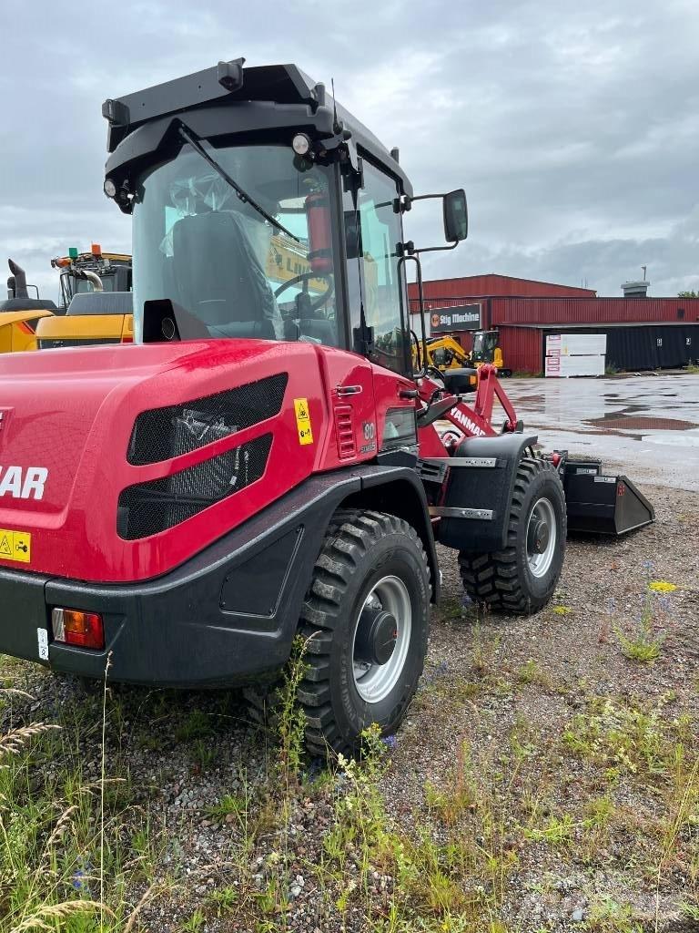 Yanmar V80-5 Gumikerekes homlokrakodók