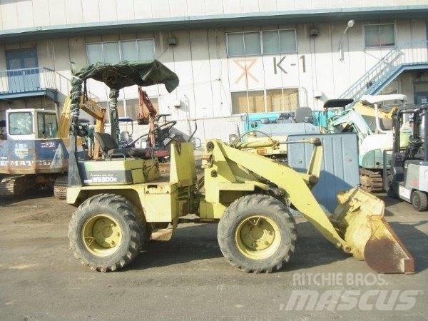 Mitsubishi WS300A Gumikerekes homlokrakodók