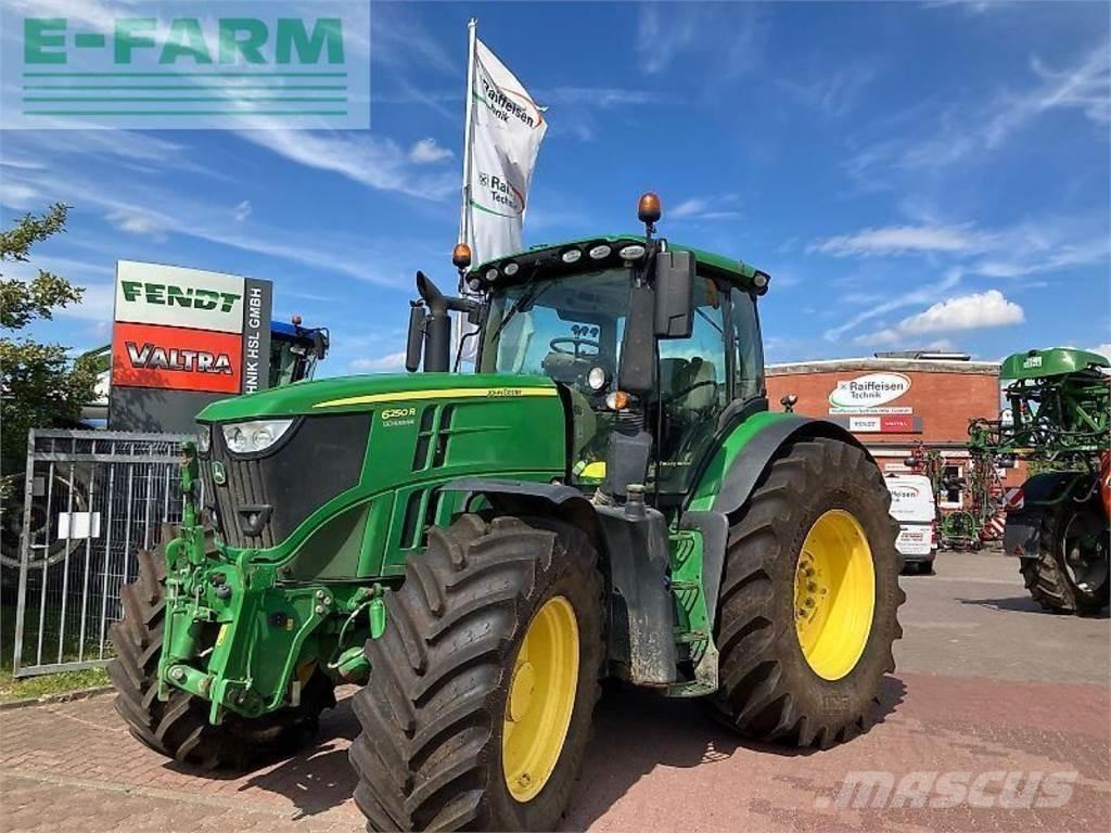 John Deere 6250 r Traktorok