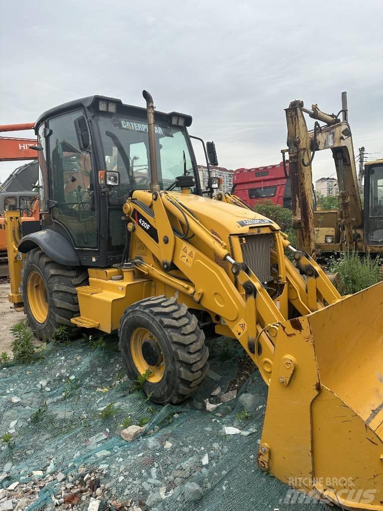 CAT 420 F Kotrórakodók
