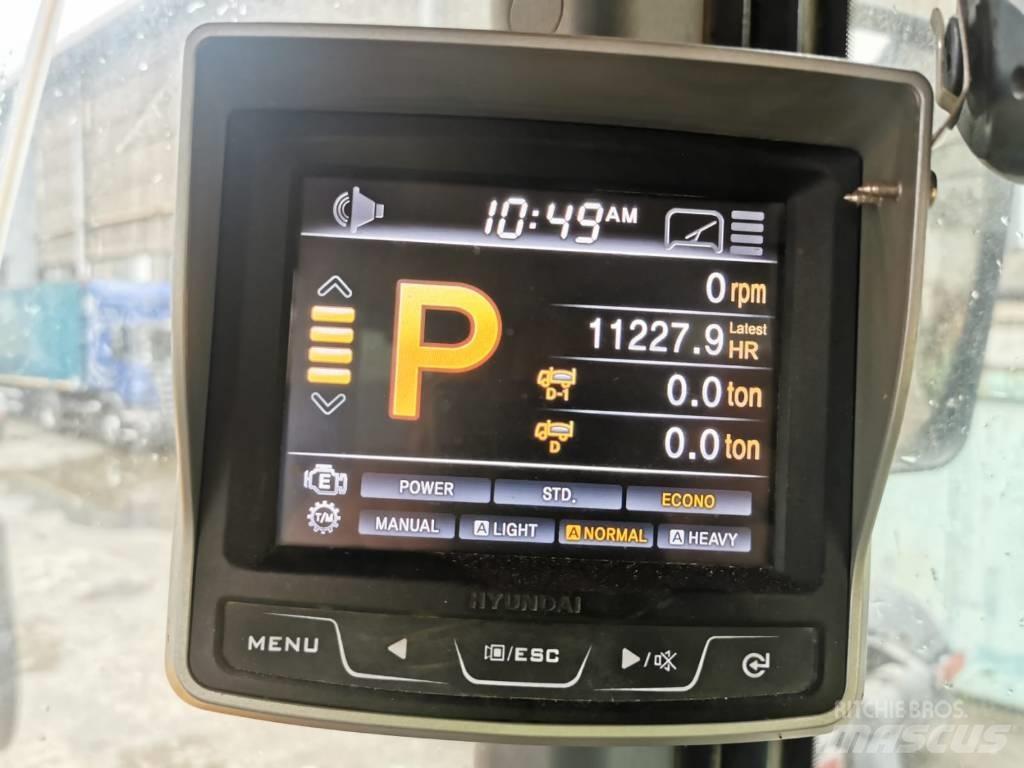 Hyundai HL 760-9 Gumikerekes homlokrakodók