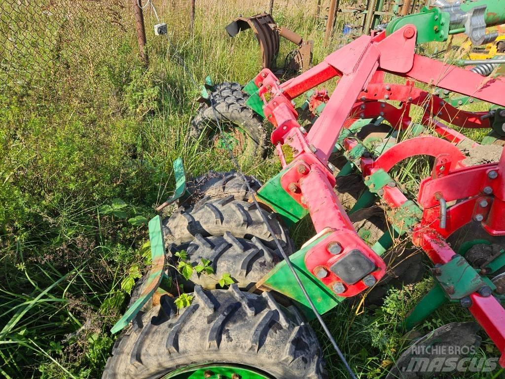 Unia Cross L 300 Talajlazító ekék
