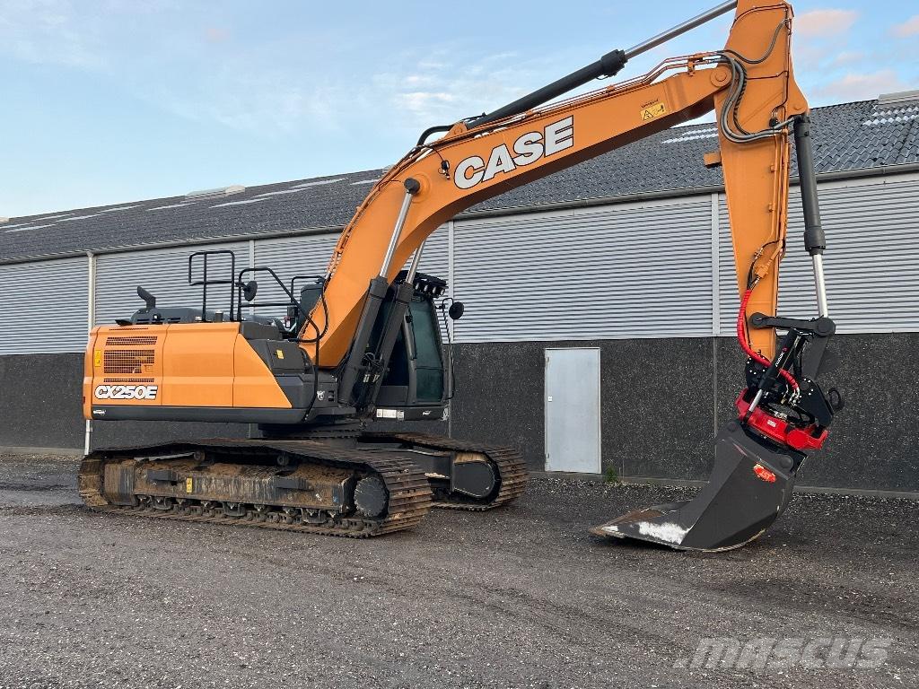CASE CX 250 E Lánctalpas kotrók