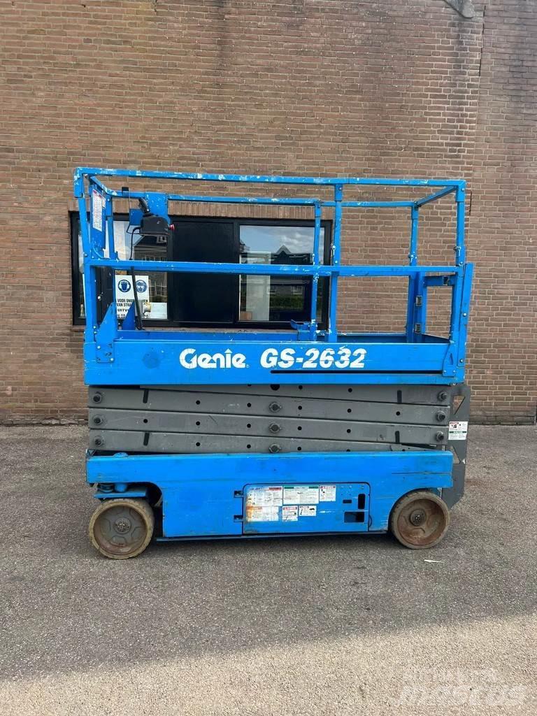 Genie GS-2632 Ollós emelők