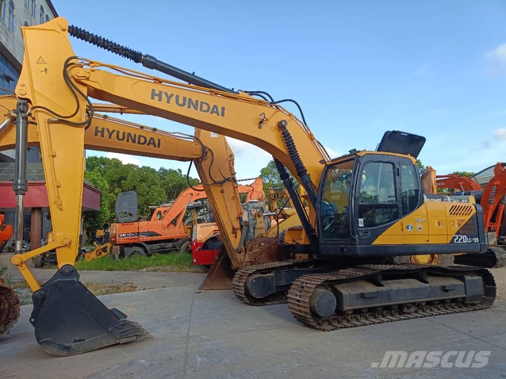 Hyundai R220LC-9S Lánctalpas kotrók