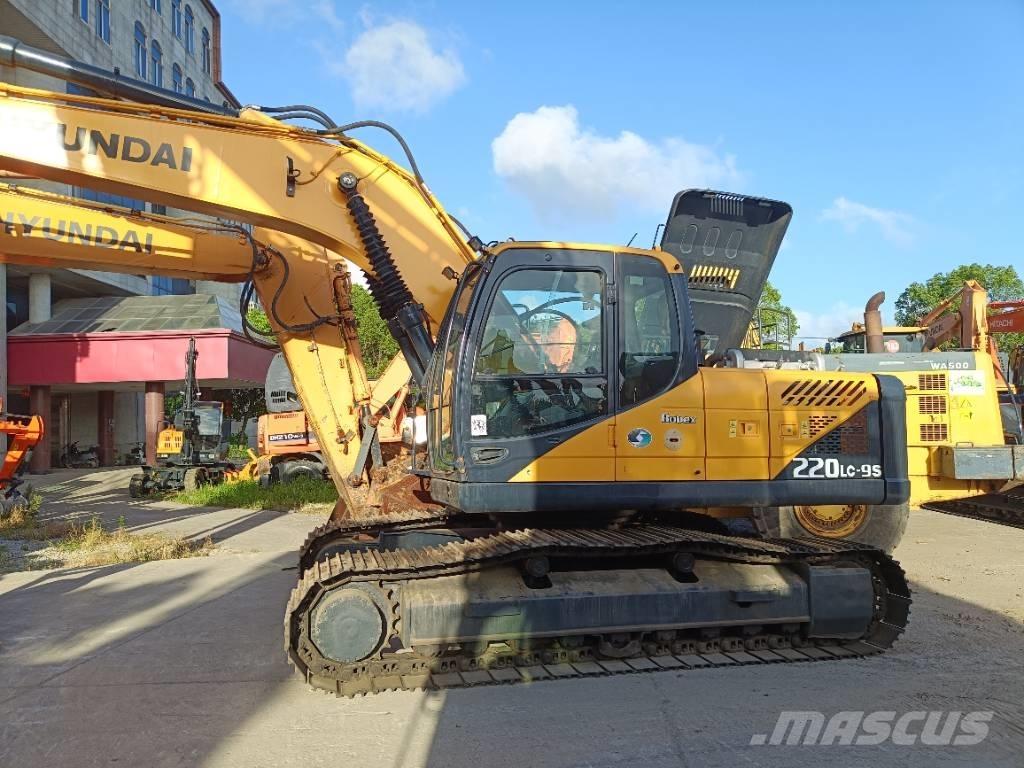 Hyundai R220LC-9S Lánctalpas kotrók