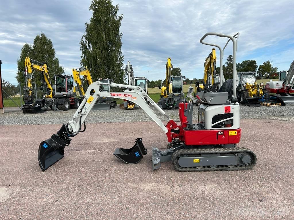 Takeuchi TB210R Mini kotrók < 7t