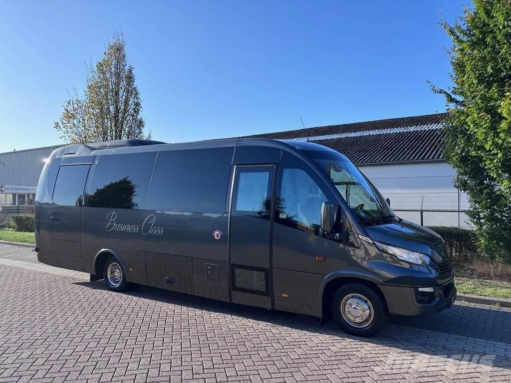 Iveco UNVI Compa Kirándulóbuszok