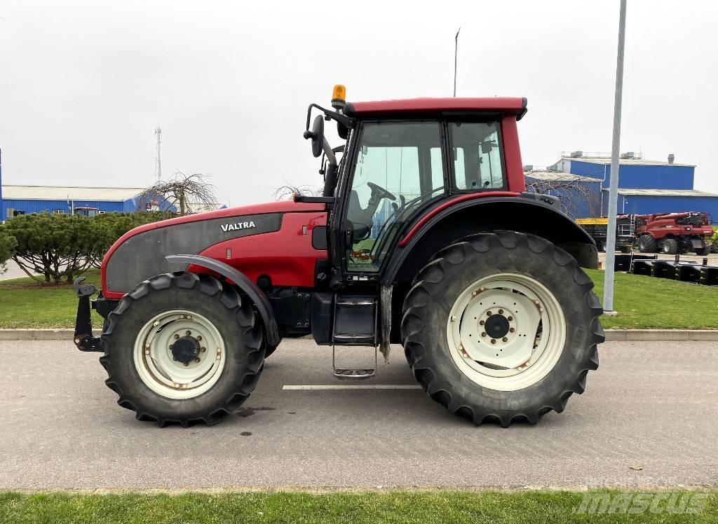 Valtra T 131 Traktorok