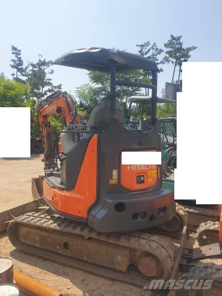 Hitachi ZX 35 Mini kotrók < 7t