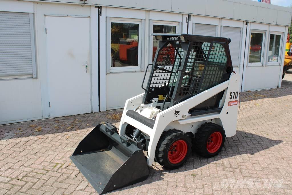 Bobcat S 70 Kompaktrakodók