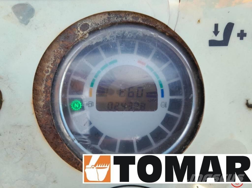 JCB 6 TST Mezei dömperek