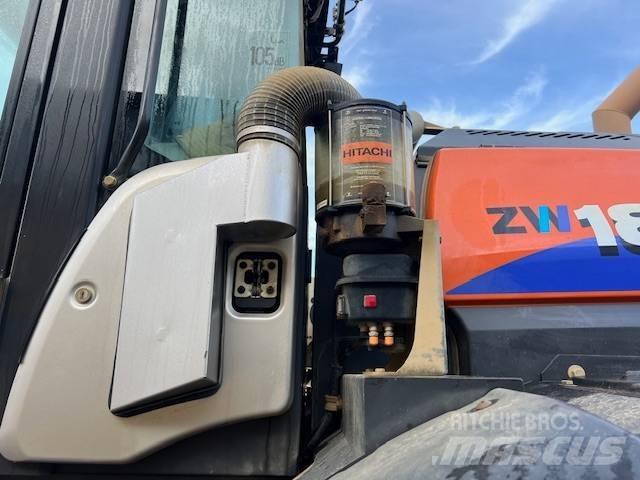 Hitachi ZW 180-6 Gumikerekes homlokrakodók