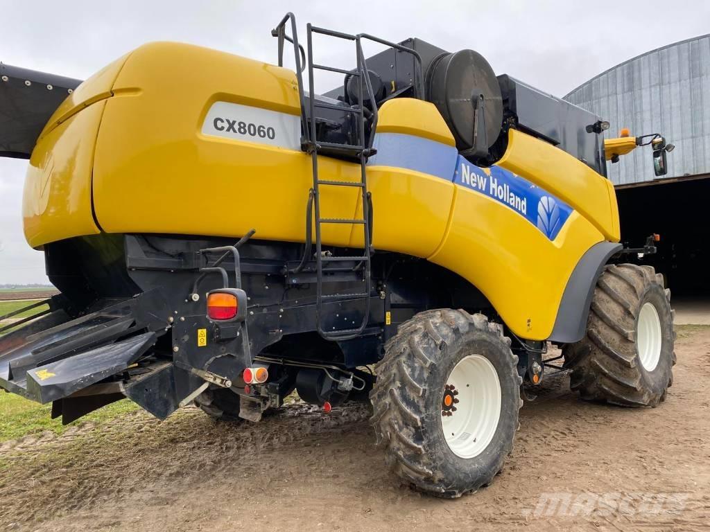 New Holland CX 8060 Kombájnok