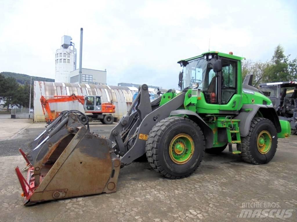 Volvo L 90 H Gumikerekes homlokrakodók