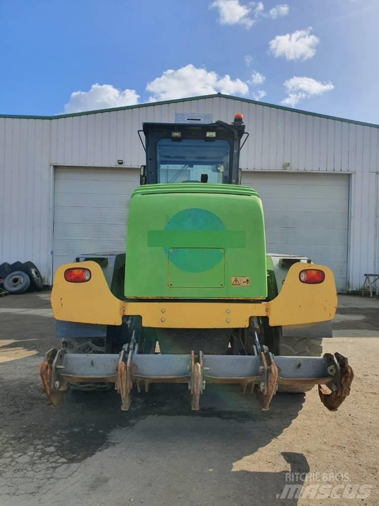 New Holland F 156 A Gréderek
