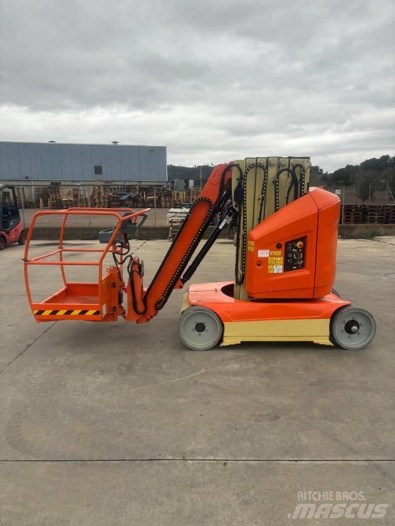 JLG Toucan 12 E Plus Karos emelők