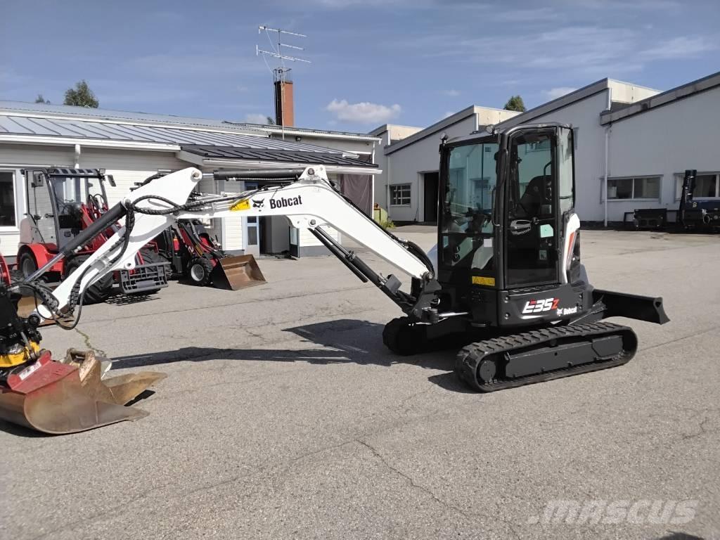 Bobcat E 35z Mini kotrók < 7t