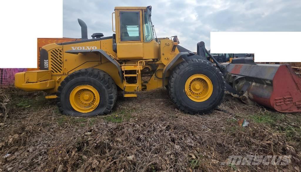 Volvo BM L 120 E Gumikerekes homlokrakodók