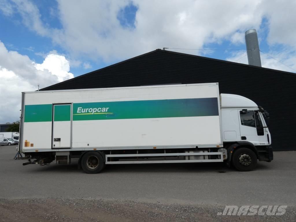 Iveco 180E 28 Dobozos teherautók