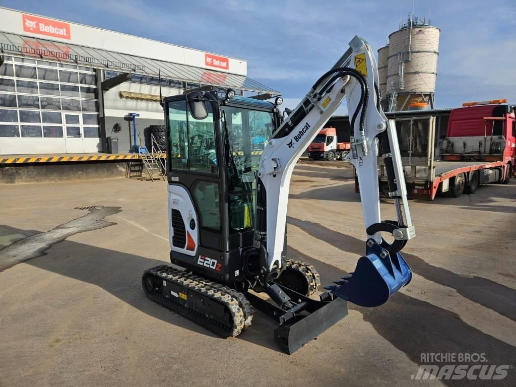 Bobcat E20z Mini kotrók < 7t