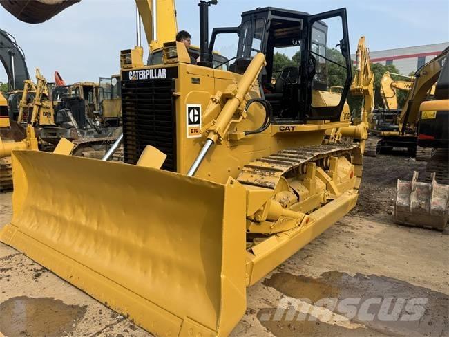 CAT D 7 G lánctalpas dózerek