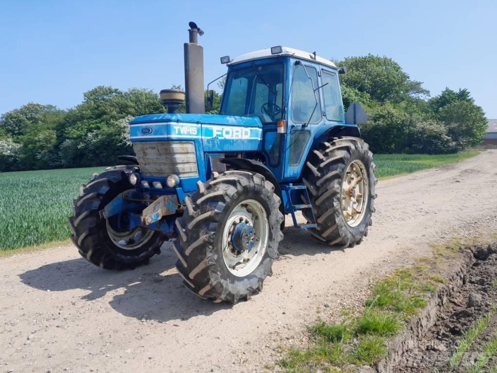 Ford TW 15 Traktorok