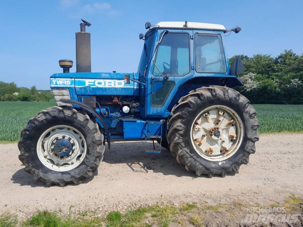Ford TW 15 Traktorok