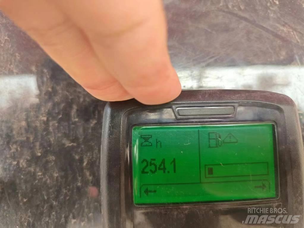 JLG 660 SJ Teleszkópos emelők