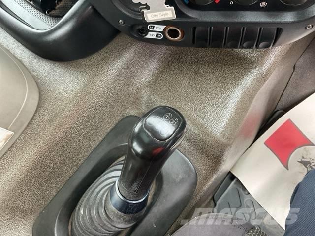 DAF 75.360 Platós / Ponyvás teherautók