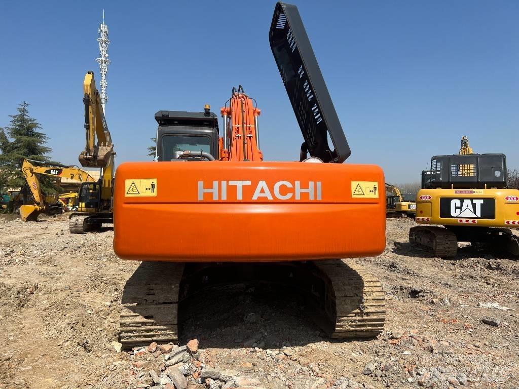 Hitachi ZX 240 Lánctalpas kotrók
