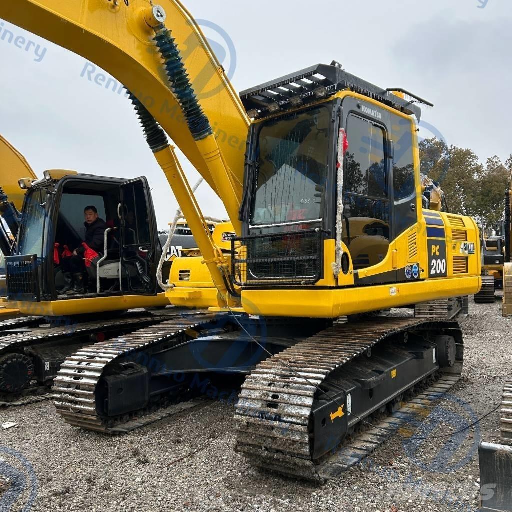 Komatsu PC200-8 Lánctalpas kotrók