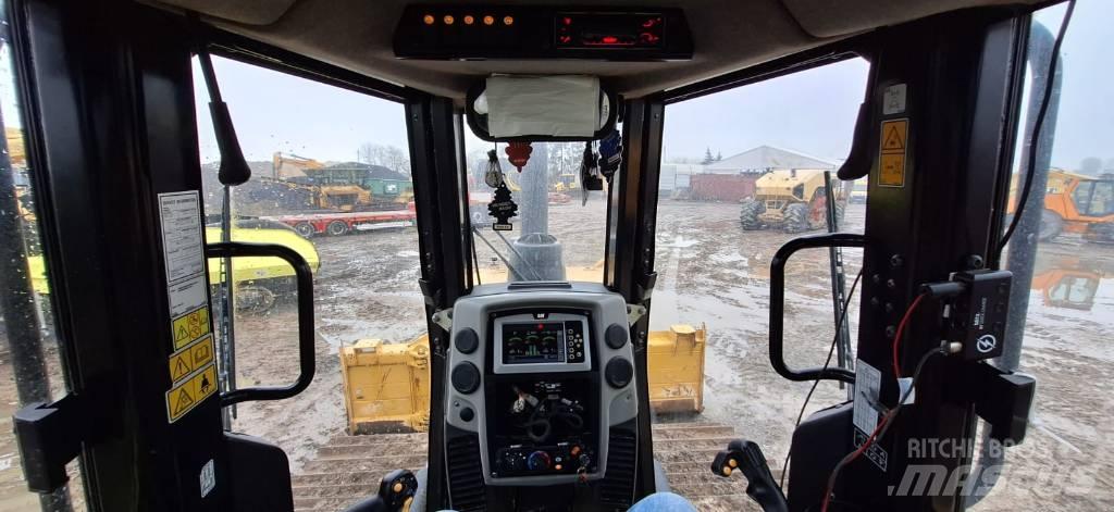 CAT D 6 N lánctalpas dózerek