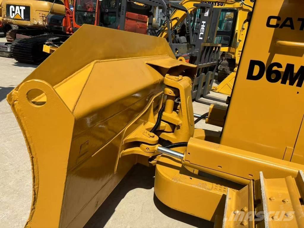 CAT D 6 M lánctalpas dózerek