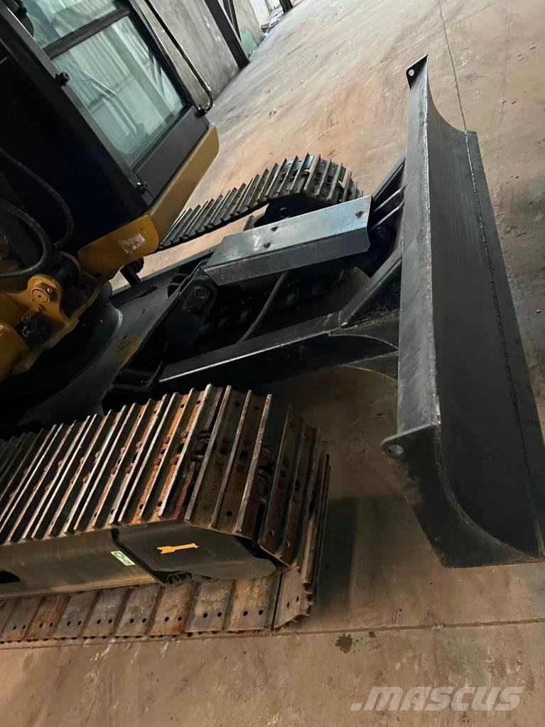 CAT 307E2 Lánctalpas kotrók