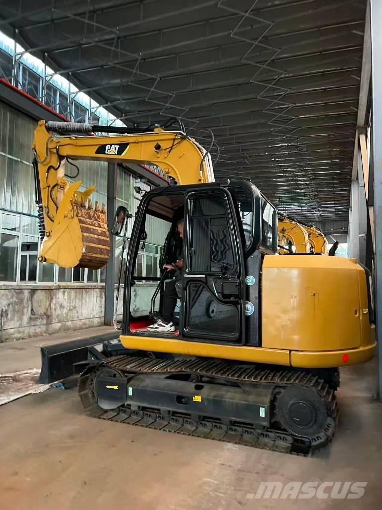 CAT 307E2 Lánctalpas kotrók