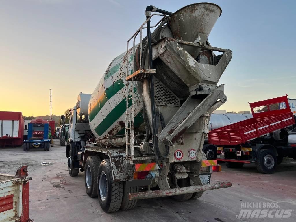Iveco 330-30 Betonkeverők/Betonpumpák