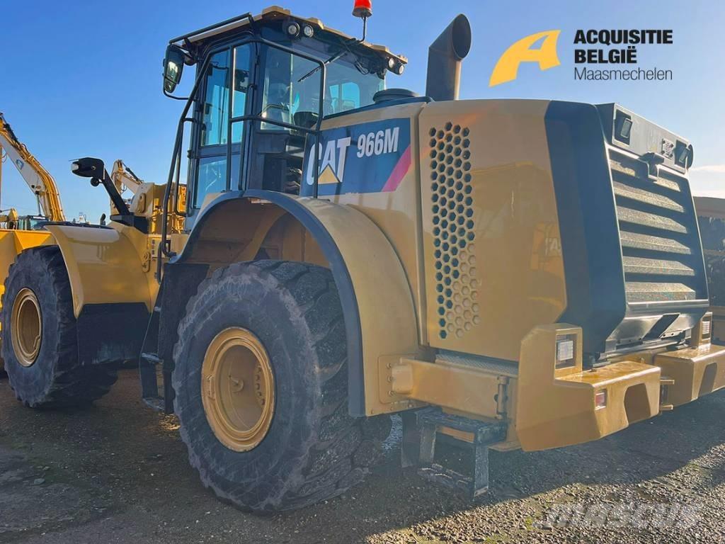 CAT 966 M Gumikerekes homlokrakodók