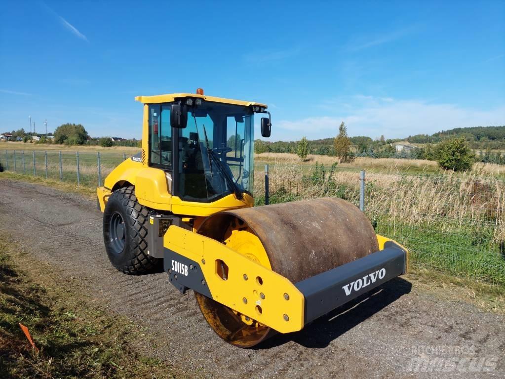 Volvo SD 115 B Egydobos hengerek