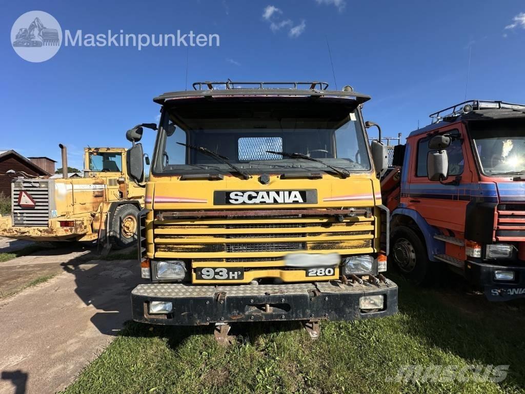 Scania P 93 HL Billenő teherautók